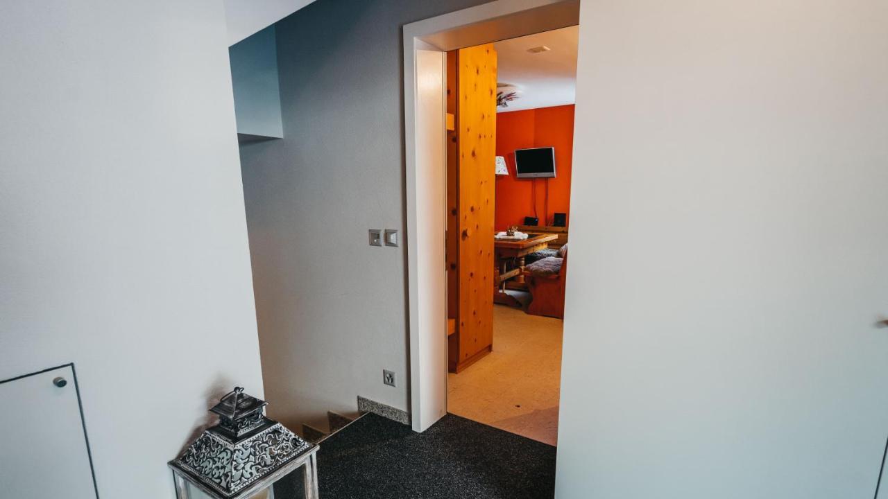 Appartamento Charming 4 Bed Flat In Flims Esterno foto