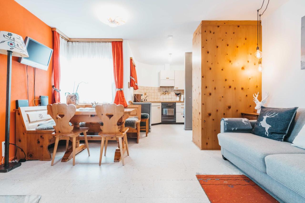 Appartamento Charming 4 Bed Flat In Flims Esterno foto